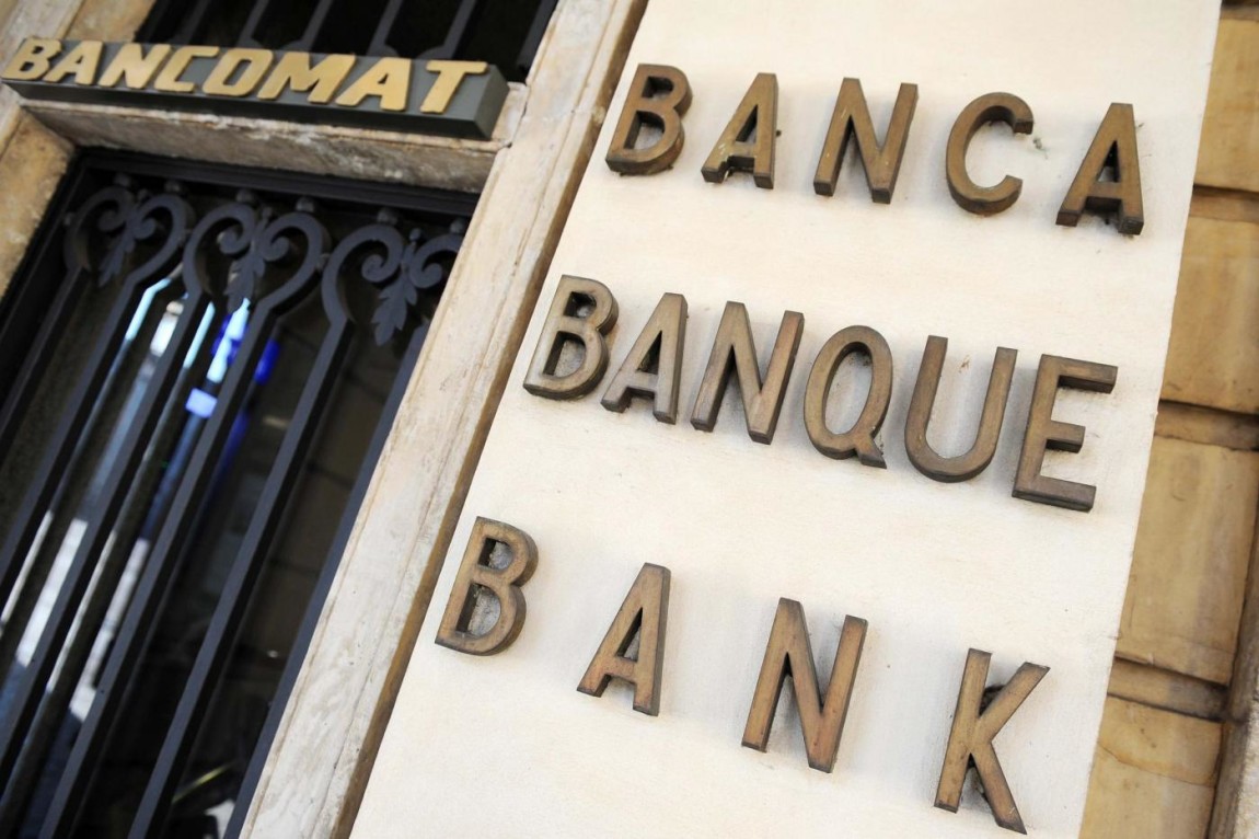 La Cassazione condanna la banca per patema d’animo causato al correntista