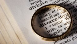 Ordinanza del Tribunale di Milano del 22 maggio 2017. Criterio dei mezzi adeguati per il riconoscimento dell’assegno divorzile