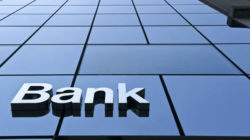 Sezioni Unite, sulla responsabilità della banca per l’assegno non trasferibile pagato a persona diversa
