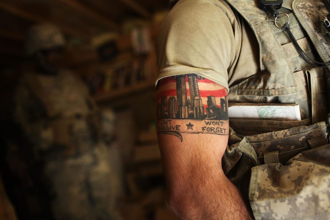 Concorsi Forze Armate: illegittima l’esclusione per la presenza di tatuaggi