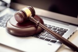 Avvocati, compenso aumentato del 30% se gli atti informatici sono facili da consultare