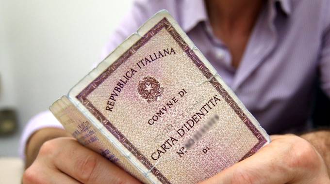 Test medicina: il documento d’identità sul banco viola il principio di anonimato
