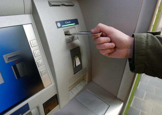 BANCOMAT: nessun risarcimento se catturato dallo sportello