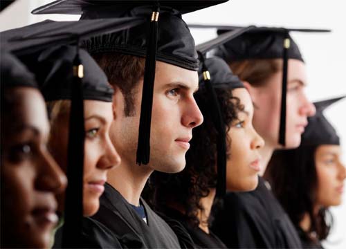 Assistenza tesi di laurea: come fare bella figura alla laurea