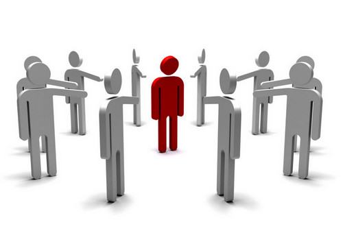 Mobbing, posso chiedere il risarcimento per demansionamento?