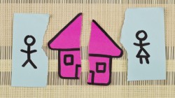 Casa coniugale in comproprietà: assegnazione ad un coniuge e divisione giudiziale