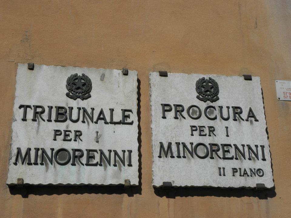 La soppressione del Tribunale dei Minorenni