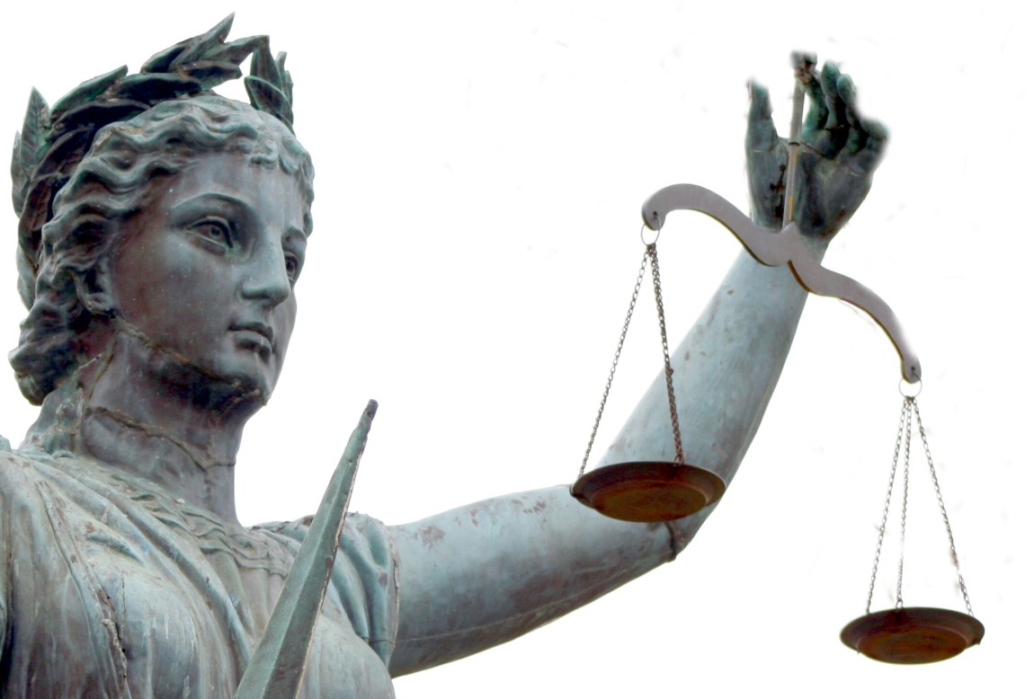 L’avvocato che non esercita deve comunque pagare il COA