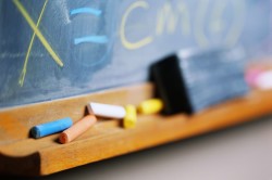 Docenti, consigli di classe: se si superano le 40 ore annue scatta il risarcimento