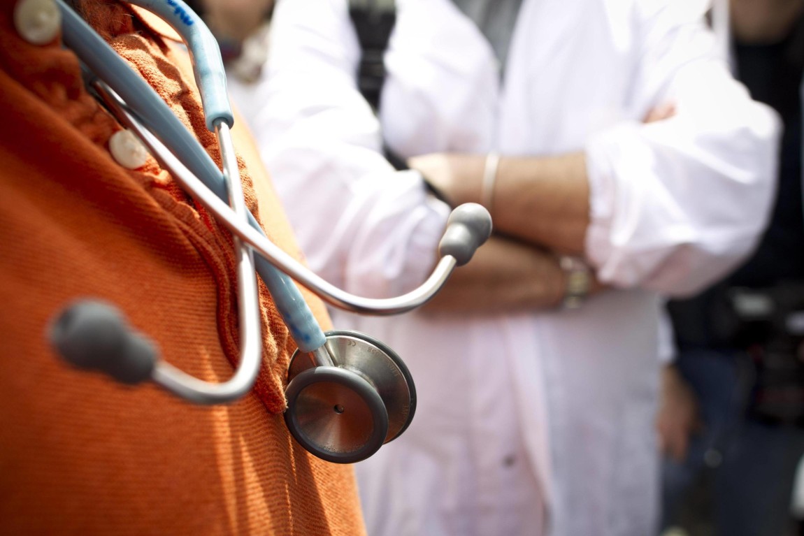 Responsabilità medica, nel caso di omicidio colposo opera il termine di prescrizione decennale
