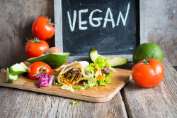 La madre vegana e separata può imporre la dieta ai figli minori?