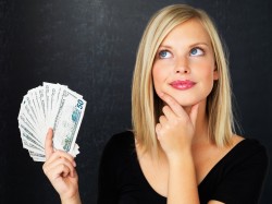 E’ diffamazione scrivere “mantenuta” all’ex moglie nella causale di un vaglia postale