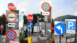 Sinistro stradale, è responsabile il Comune se manca la segnaletica?