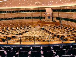 Elezioni europee: il rischio di un Parlamento che non rappresenta