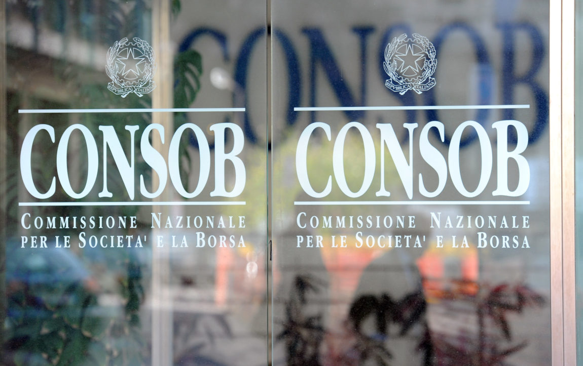 Concorso Consob, sbarramento: vietato il voto minimo di laurea (105/110)