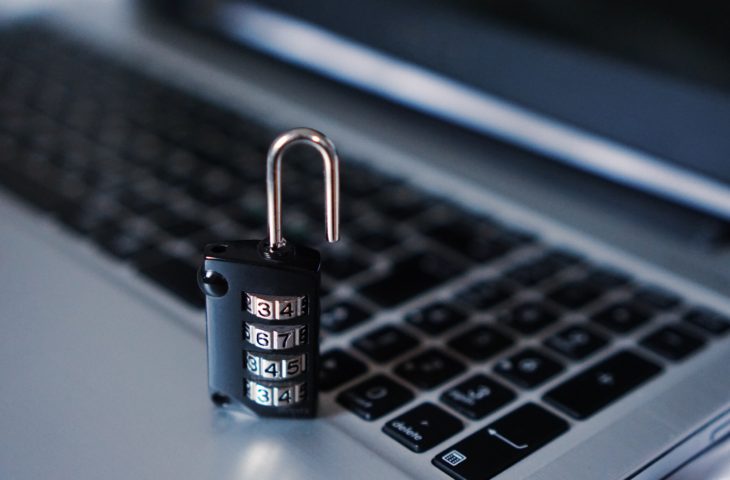 Per le Sezioni Unite può configurarsi l’accesso abusivo ad un sistema informatico attraverso lo sviamento di potere