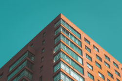 Sulla responsabilità dell’appaltatore per rovina dell’edificio: a margine delle Sezioni Unite n. 7756/2017
