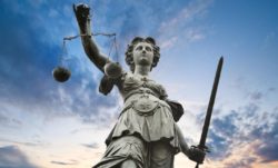 Sindacato del giudice penale sulla discrezionalità amministrativa: il delitto di abuso d’ufficio