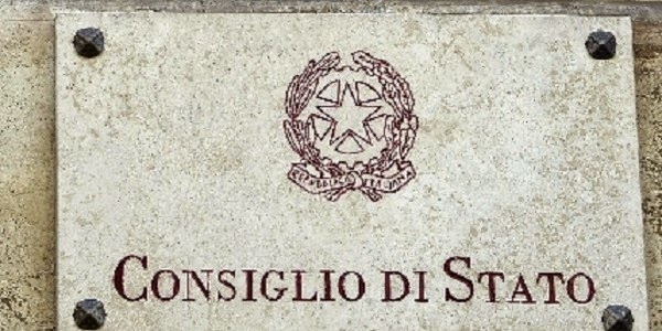 L’adunanza plenaria sull’ammissibilità della “rinuncia abdicativa” in tema di espropri illegittimi