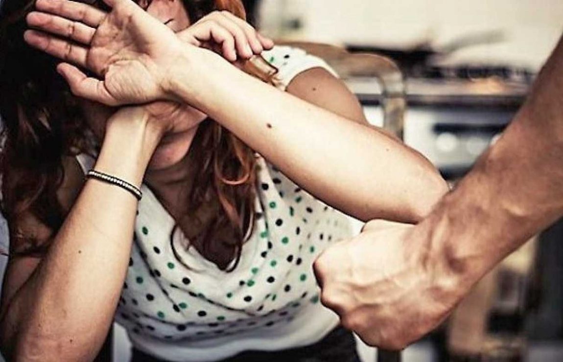 Addebito della separazione al marito violento