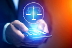 Pubblicità delle sentenze e tutela della privacy nell’era della digitalizzazione: un difficile bilanciamento di interessi
