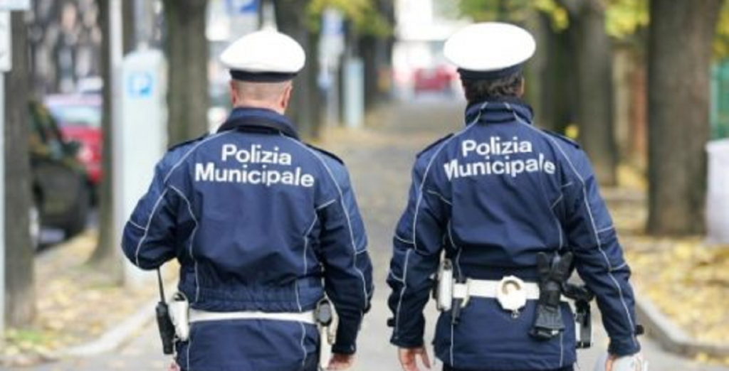 Concorso 15 Istruttori Vigilanza, Acerra: escluso alle trazioni, l’avv. Giacomo Romano vince il ricorso