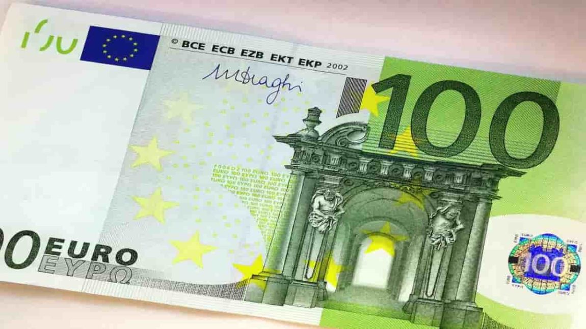 Premio di 100 euro ai lavoratori dipendenti
