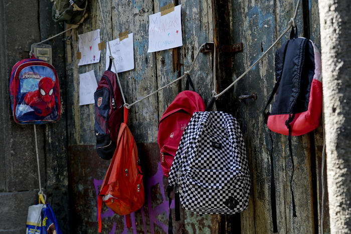 Covid Campania, TAR Napoli: la didattica a distanza è “utile ed efficiente”