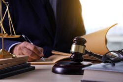 Erogazione di denaro da parte del socio: come distinguere un finanziamento da un versamento