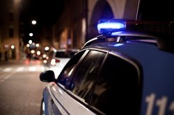Concorso 140 Commissari Polizia: illegittimo il limite d’età di 30 anni, via al ricorso collettivo