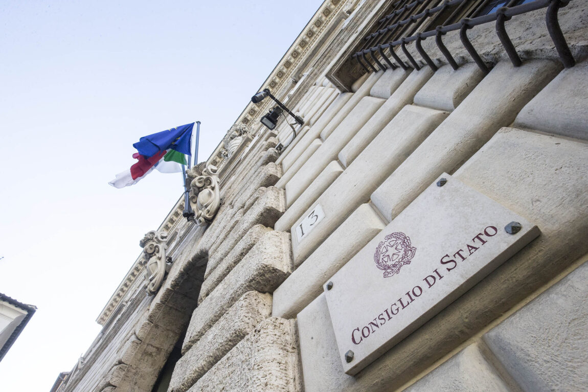 La concessione della cittadinanza italiana non è necessariamente subordinata a fatti penalmente rilevanti